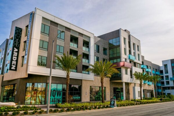 Broadstone-Arden-Santa-Ana-CA-apartment-living-real-estate-developments